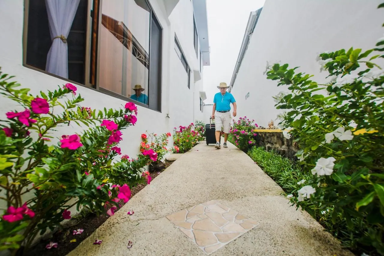 Hotel Hostal Suenos Silvestres Puerto Ayora