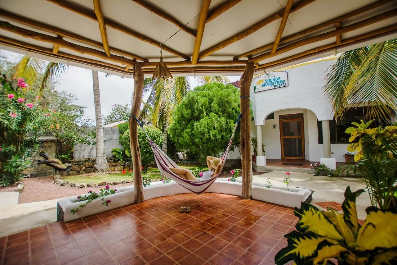 Hostal Suenos Silvestres Puerto Ayora  Ecuador