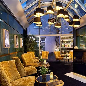 https://top-carathotel-dusseldorf-carlsplatz.dusseldorf-hotel.net