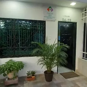 Hostal Casa Jak Bed & Breakfast